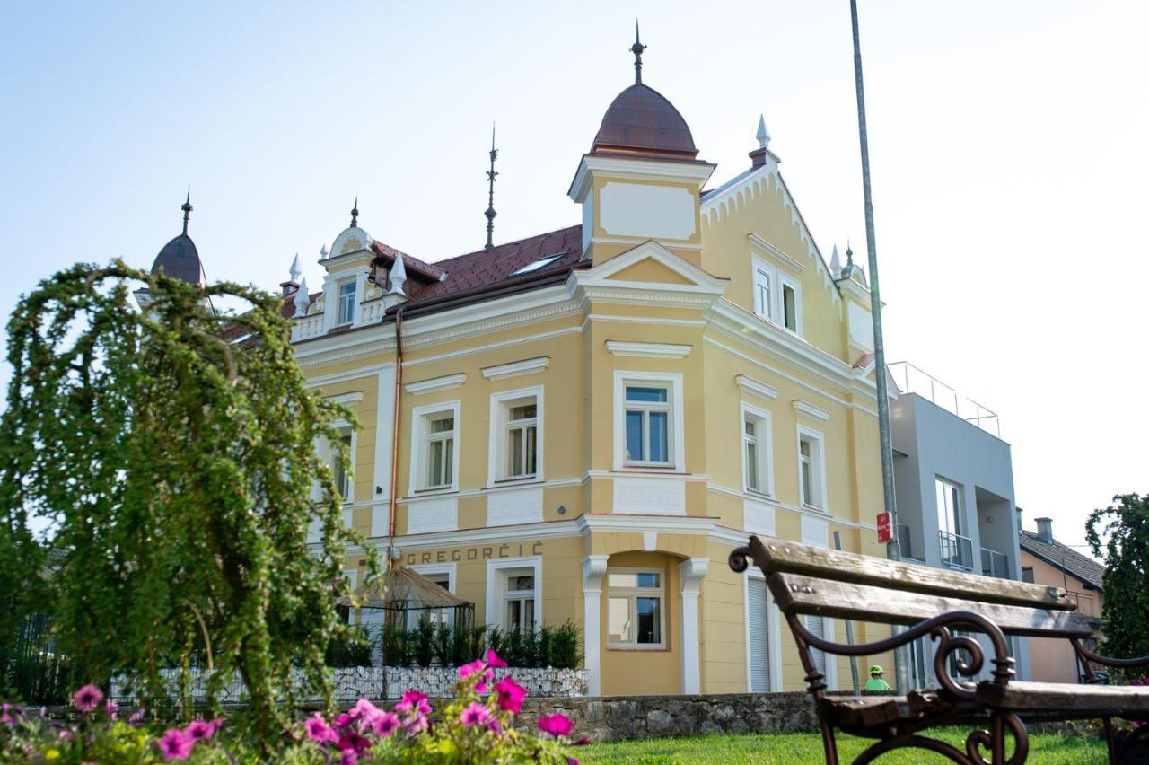 Dvorec Gregorcic Шмариешке Топлице Екстериор снимка