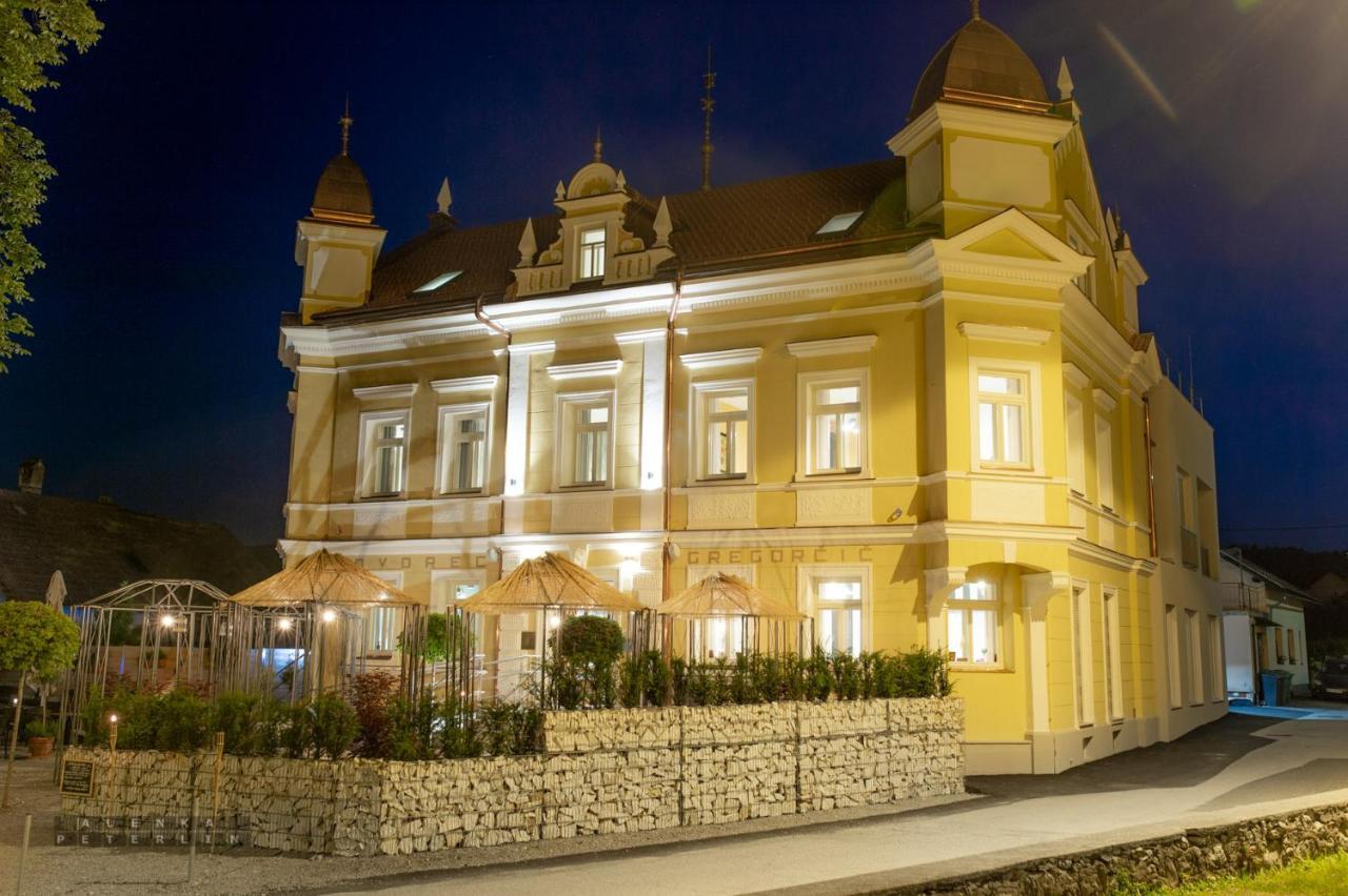Dvorec Gregorcic Шмариешке Топлице Екстериор снимка